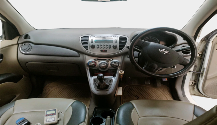 2011 Hyundai i10 SPORTZ 1.2, Petrol, Manual, 1,19,096 km, interior