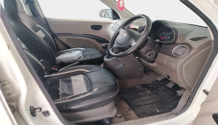 2011 Hyundai i10 ERA 1.1, Petrol, Manual, 1,20,355 km, interior