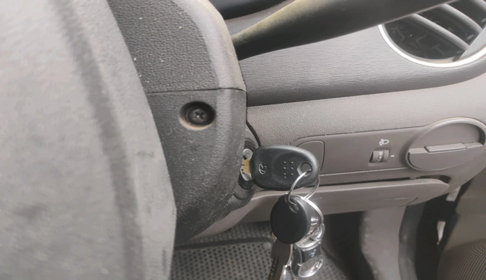 2013 Hyundai i10 MAGNA 1.2, Petrol, Manual, 80,546 km, interior