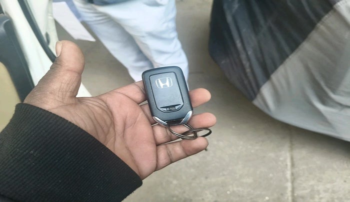 2015 Honda City 1.5L I-VTEC VX CVT, Petrol, Automatic, 1,92,430 km, interior