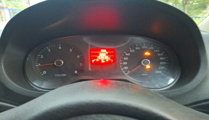 2010 Volkswagen Polo TRENDLINE 1.2L PETROL, Petrol, Manual, 1,33,536 km, interior