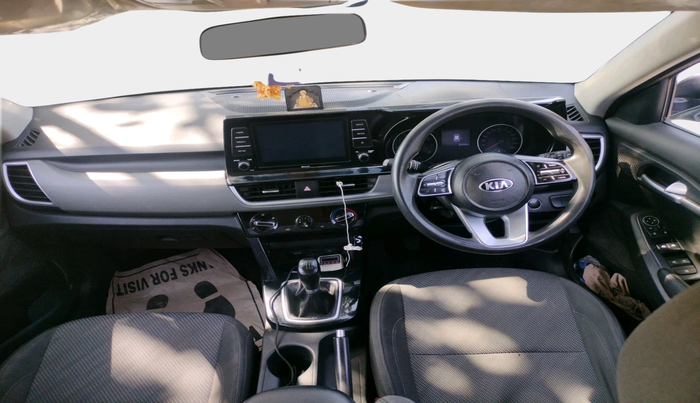 2019 KIA SELTOS HTK PLUS 1.5, Petrol, Manual, 2,79,123 km, interior