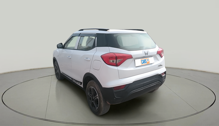 2023 Mahindra XUV300 W4 1.2 PETROL, Petrol, Manual, 1,903 km, exterior