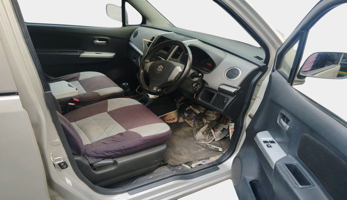 2011 Maruti Wagon R 1.0 LXI, Petrol, Manual, 20,878 km, interior