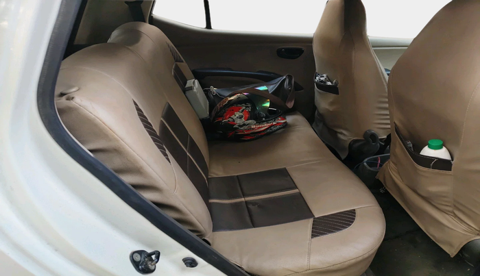 2013 Hyundai i10 MAGNA 1.1, Petrol, Manual, 90,596 km, interior