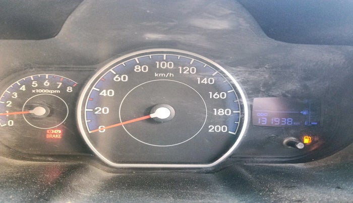 2011 Hyundai i10 MAGNA 1.2, CNG, Manual, 1,31,938 km, interior