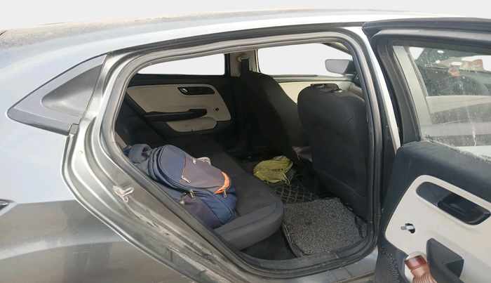 2021 Tata ALTROZ XE PETROL, Petrol, Manual, 41,118 km, interior