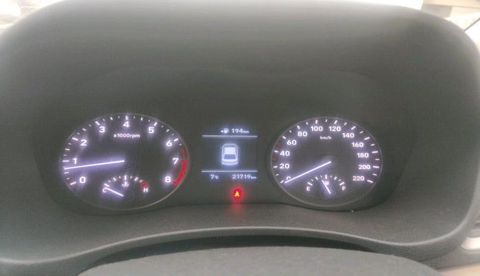 2019 Hyundai Verna 1.6 VTVT SX, Petrol, Manual, 21,719 km, interior