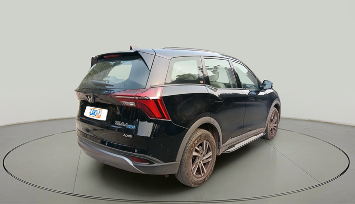 2024 Mahindra XUV700 AX 5 P MT 7 STR, Petrol, Manual, 13,398 km, exterior