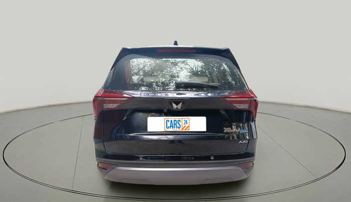 2024 Mahindra XUV700 AX 5 P MT 7 STR, Petrol, Manual, 13,398 km, exterior