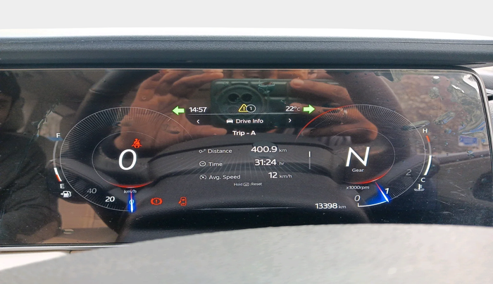 2024 Mahindra XUV700 AX 5 P MT 7 STR, Petrol, Manual, 13,398 km, interior