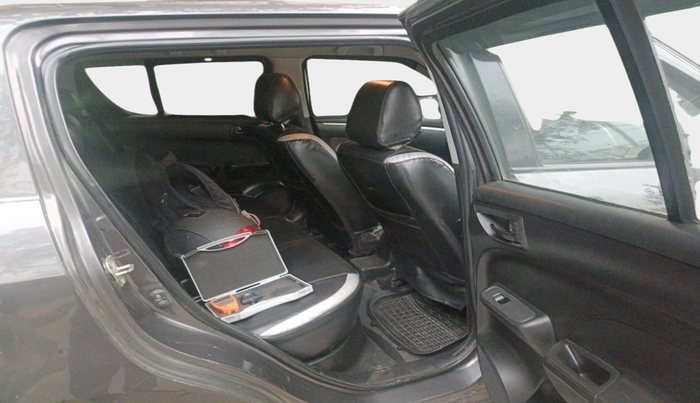 2017 Maruti Swift LXI (O), Petrol, Manual, 49,975 km, interior