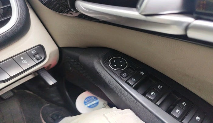 2020 KIA SELTOS HTX IVT 1.5 PETROL, Petrol, Automatic, 1,00,589 km, interior