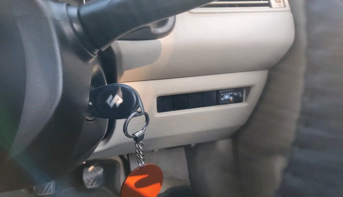 2017 Maruti Dzire VXI, Petrol, Manual, 1,91,622 km, interior