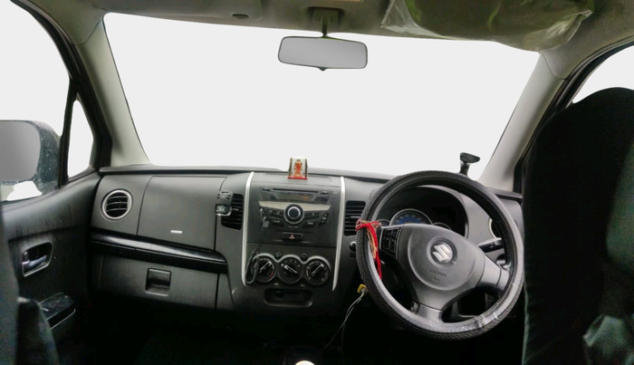 2013 Maruti Wagon R 1.0 VXI, Petrol, Manual, 1,06,838 km, interior