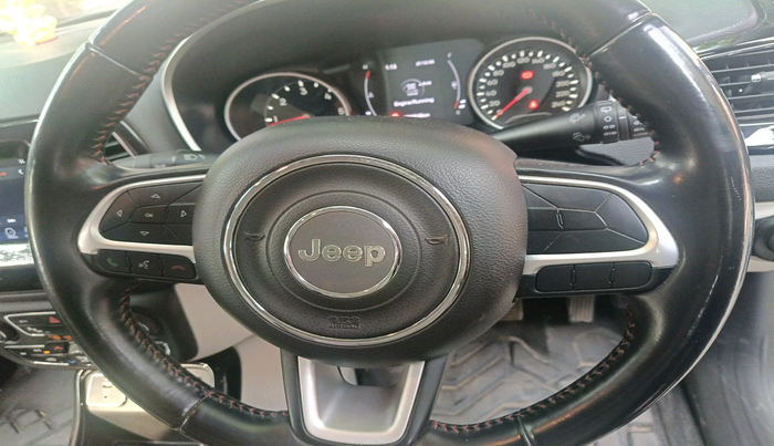 2017 Jeep Compass LIMITED 2.0 DIESEL, Diesel, Manual, 1,01,510 km, interior