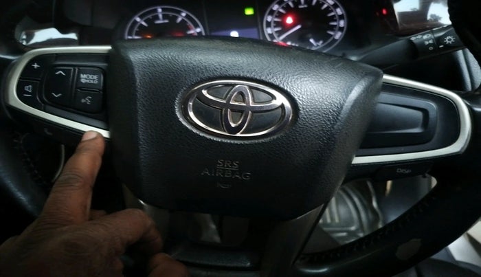 2019 Toyota Innova Crysta 2.4 G 8 STR, Diesel, Manual, 1,35,149 km, interior