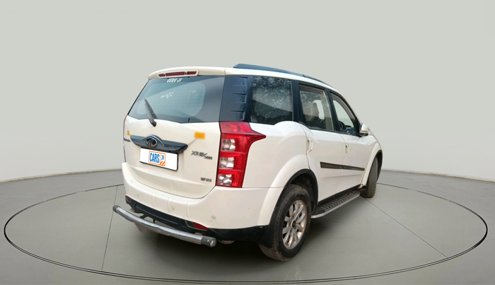 2017 Mahindra XUV500 W10 AT 1.99, Diesel, Automatic, 82,125 km, exterior