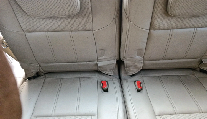 2017 Mahindra XUV500 W10 AT 1.99, Diesel, Automatic, 82,125 km, interior