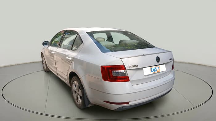 2018 Skoda Octavia STYLE 1.8 TSI AT, Petrol, Automatic, 87,956 km, exterior