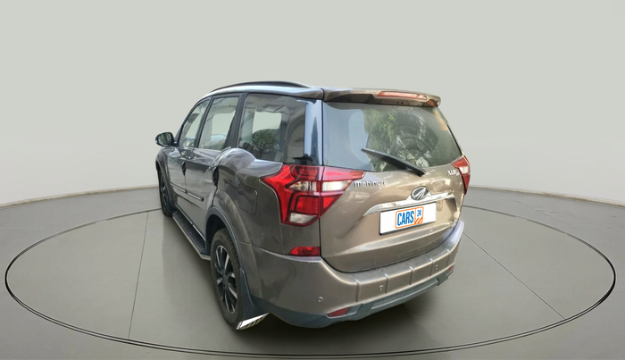 2018 Mahindra XUV500 W11 AT, Diesel, Automatic, 93,581 km, exterior