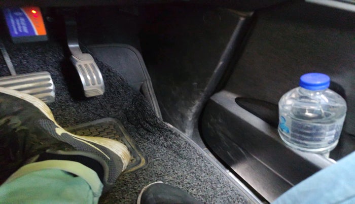 2018 Mahindra XUV500 W11 AT, Diesel, Automatic, 93,581 km, interior