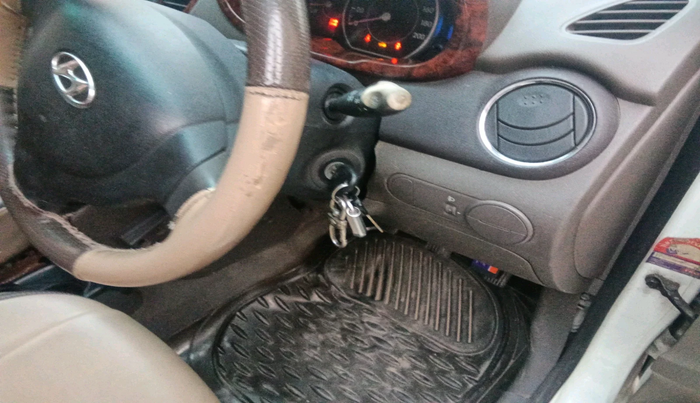 2010 Hyundai i10 SPORTZ 1.2, Petrol, Manual, 62,952 km, interior