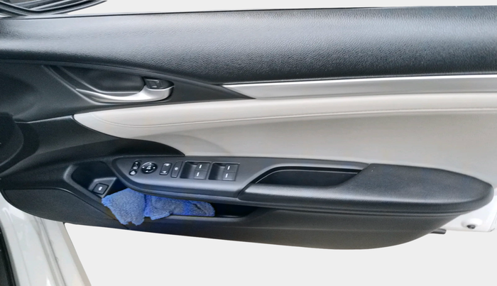 2020 Honda Civic 1.8L I-VTEC ZX CVT, Petrol, Automatic, 17,425 km, interior