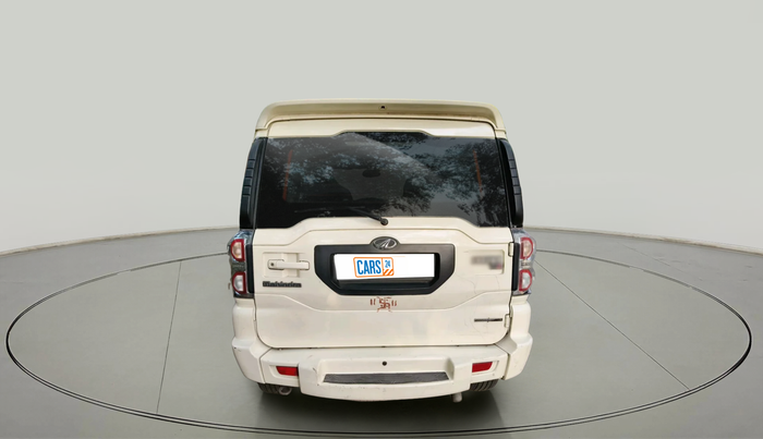2017 Mahindra Scorpio S6 PLUS 1.99 INTELLI-HYBRID, Diesel, Manual, 57,432 km, exterior