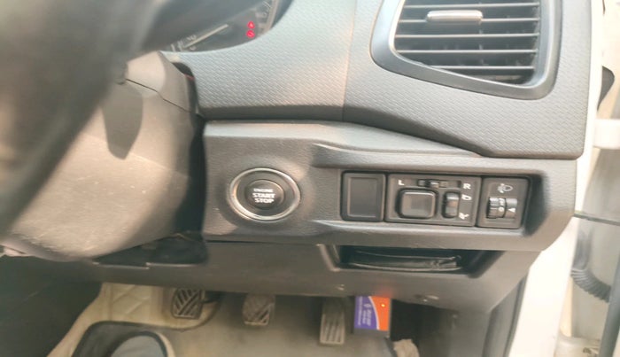 2020 Maruti Vitara Brezza VXI, Petrol, Manual, 44,081 km, interior