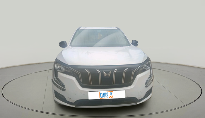 2022 Mahindra XUV700 AX 5 P MT 5 STR, Petrol, Manual, 53,587 km, exterior