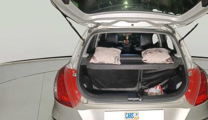 2017 Maruti Swift VXI, Petrol, Manual, 49,899 km, exterior