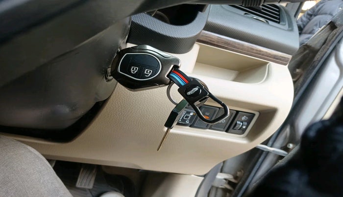 2013 Maruti Swift Dzire VXI, Petrol, Manual, 1,61,951 km, interior