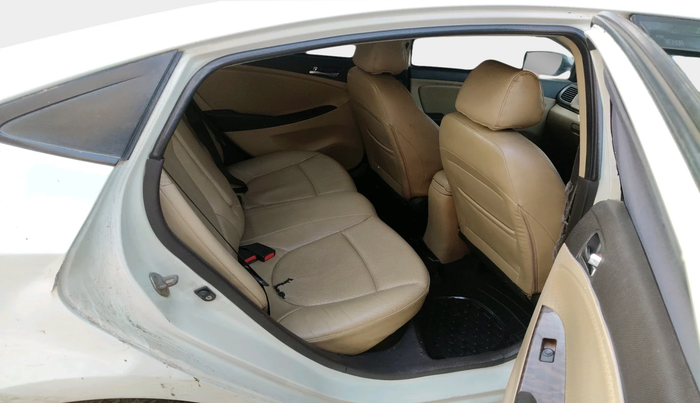 2011 Hyundai Verna FLUIDIC 1.6 VTVT SX OPT, Petrol, Manual, 1,42,597 km, interior