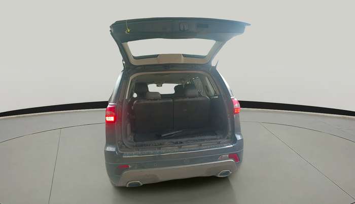 2018 Tata Hexa XTA 4X2 7 STR, Diesel, Automatic, 84,048 km, exterior