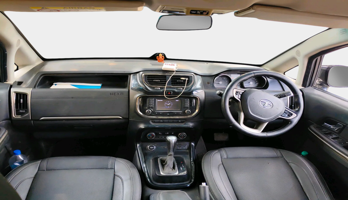 2018 Tata Hexa XTA 4X2 7 STR, Diesel, Automatic, 84,048 km, interior