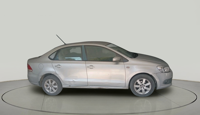 2011 Volkswagen Vento COMFORTLINE 1.6, Petrol, Manual, 52,202 km, exterior