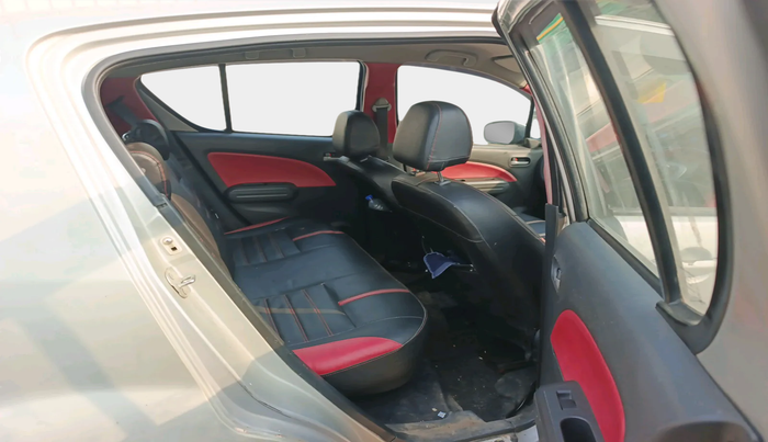 2013 Maruti Ritz VXI, Petrol, Manual, 83,668 km, interior