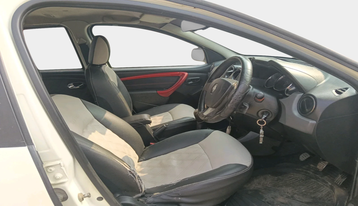 2018 Renault Duster 85 PS RXS MT DIESEL, Diesel, Manual, 97,511 km, interior