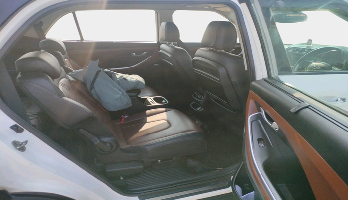 2022 Hyundai ALCAZAR 1.5 SIGNATURE (O) AT 6STR, Diesel, Automatic, 67,259 km, interior