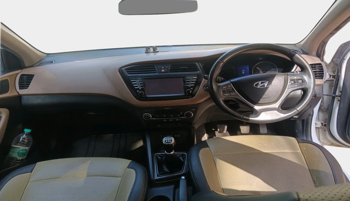 2015 Hyundai Elite i20 ASTA 1.2 (O), Petrol, Manual, 33,991 km, interior
