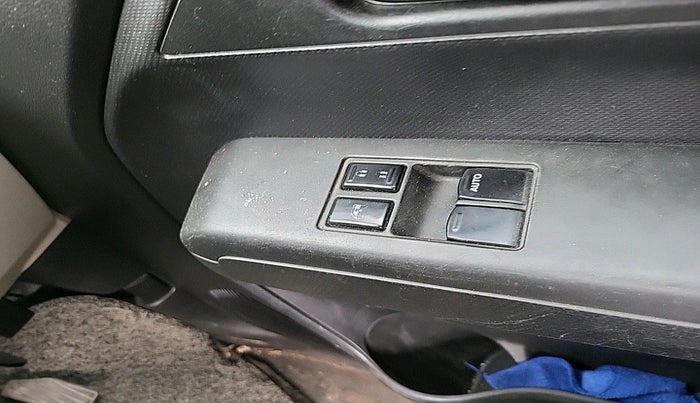 2019 Maruti New Wagon-R LXI CNG 1.0, Petrol, Manual, 1,15,272 km, interior