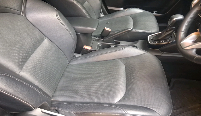 2022 Toyota URBAN CRUISER HYRYDER V AT NEO DRIVE, Petrol, Automatic, 15,137 km, interior