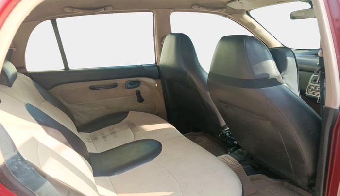 2011 Hyundai Santro Xing GLS PLUS AUDIO, Petrol, Manual, 1,07,505 km, interior