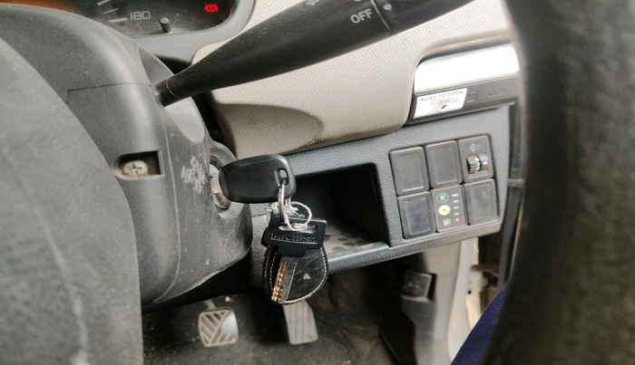 2014 Maruti Wagon R 1.0 LXI CNG, CNG, Manual, 1,30,564 km, interior