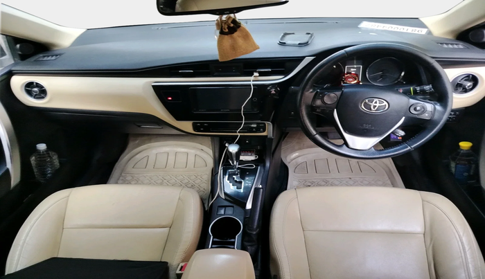 2017 Toyota Corolla Altis VL CVT PETROL, Petrol, Automatic, 1,19,828 km, interior