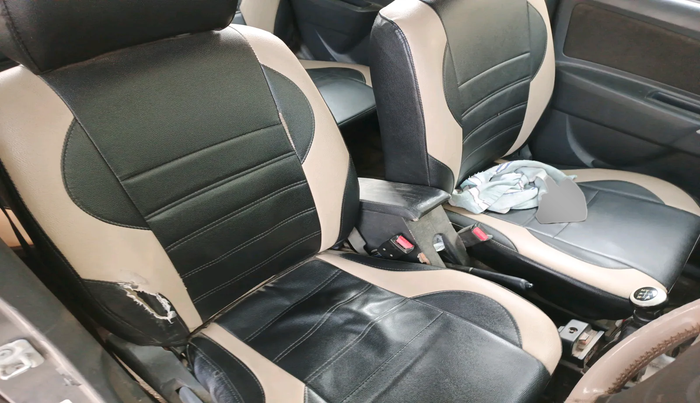 2011 Maruti Wagon R 1.0 LXI CNG, Petrol, Manual, 1,19,853 km, interior