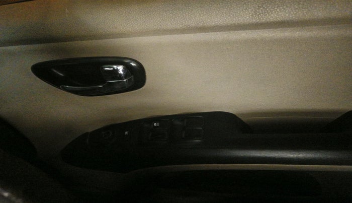 2011 Hyundai i10 MAGNA 1.2, Petrol, Manual, 65,968 km, interior