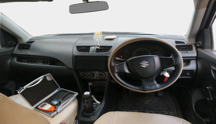 2011 Maruti Swift LXI, Petrol, Manual, 1,15,972 km, interior