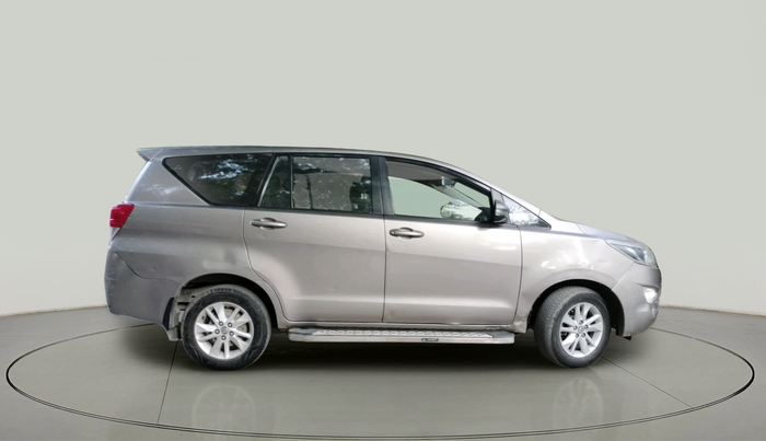2017 Toyota Innova Crysta 2.8 GX AT 7 STR, Diesel, Automatic, 2,47,906 km, exterior
